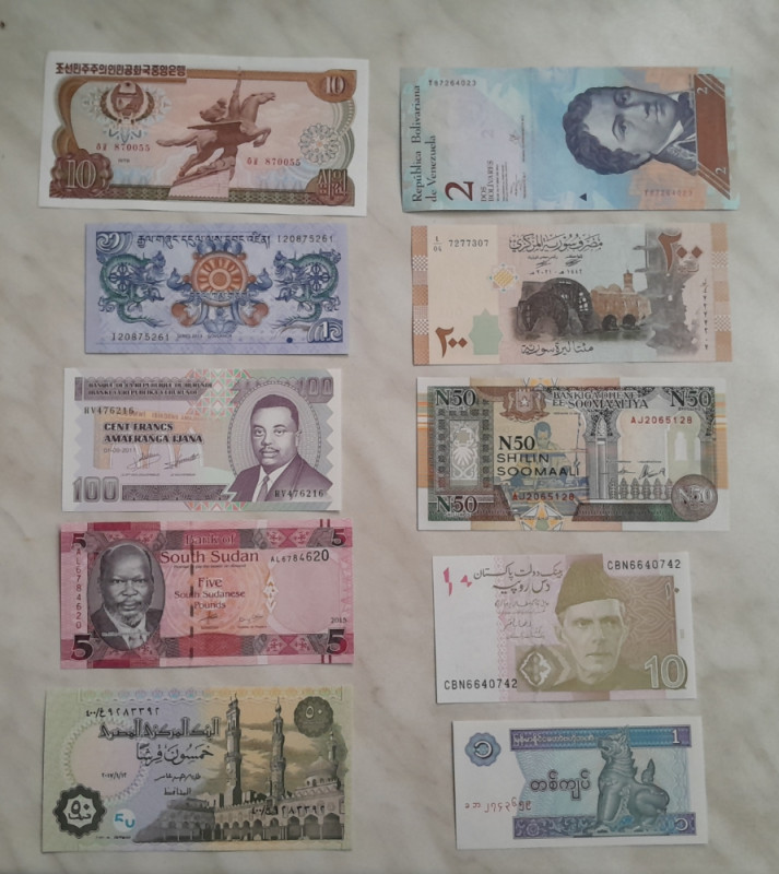 PRODAJA: Setovi od po 10 UNC novčanica (kolekcionarstvo)