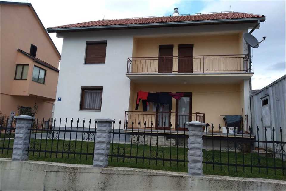 PRODAJA: Kuća u Hercegovini – papiri uredni 1/1